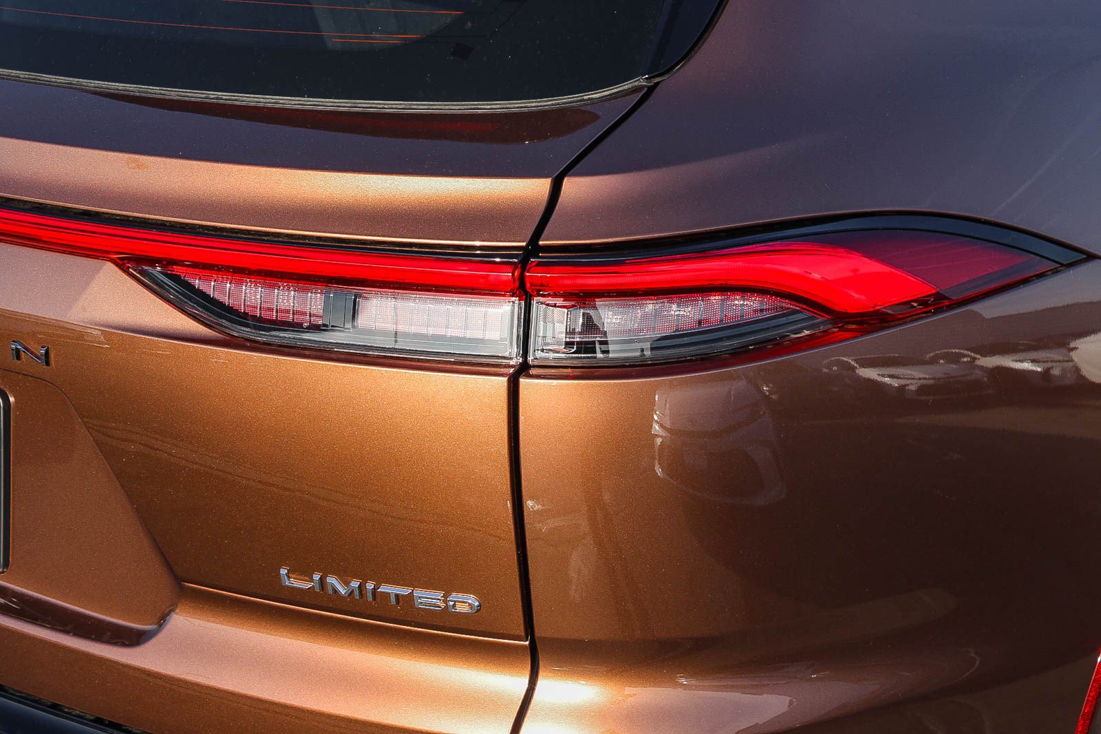 New 2025 Toyota Crown Signia Limited image 10