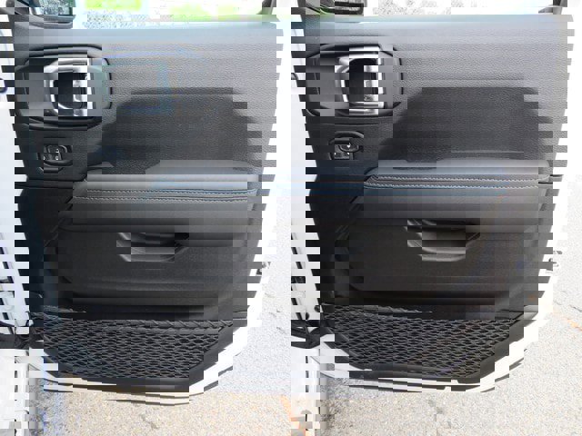 New 2023 Jeep Wrangler Rubicon w/ Steel Bumper Group image 29