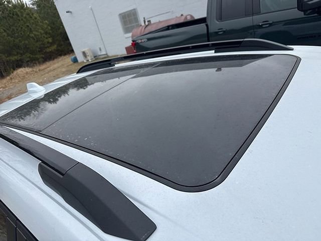 New 2026 Chevrolet Equinox ACTIV w/ Convenience Package III image 7