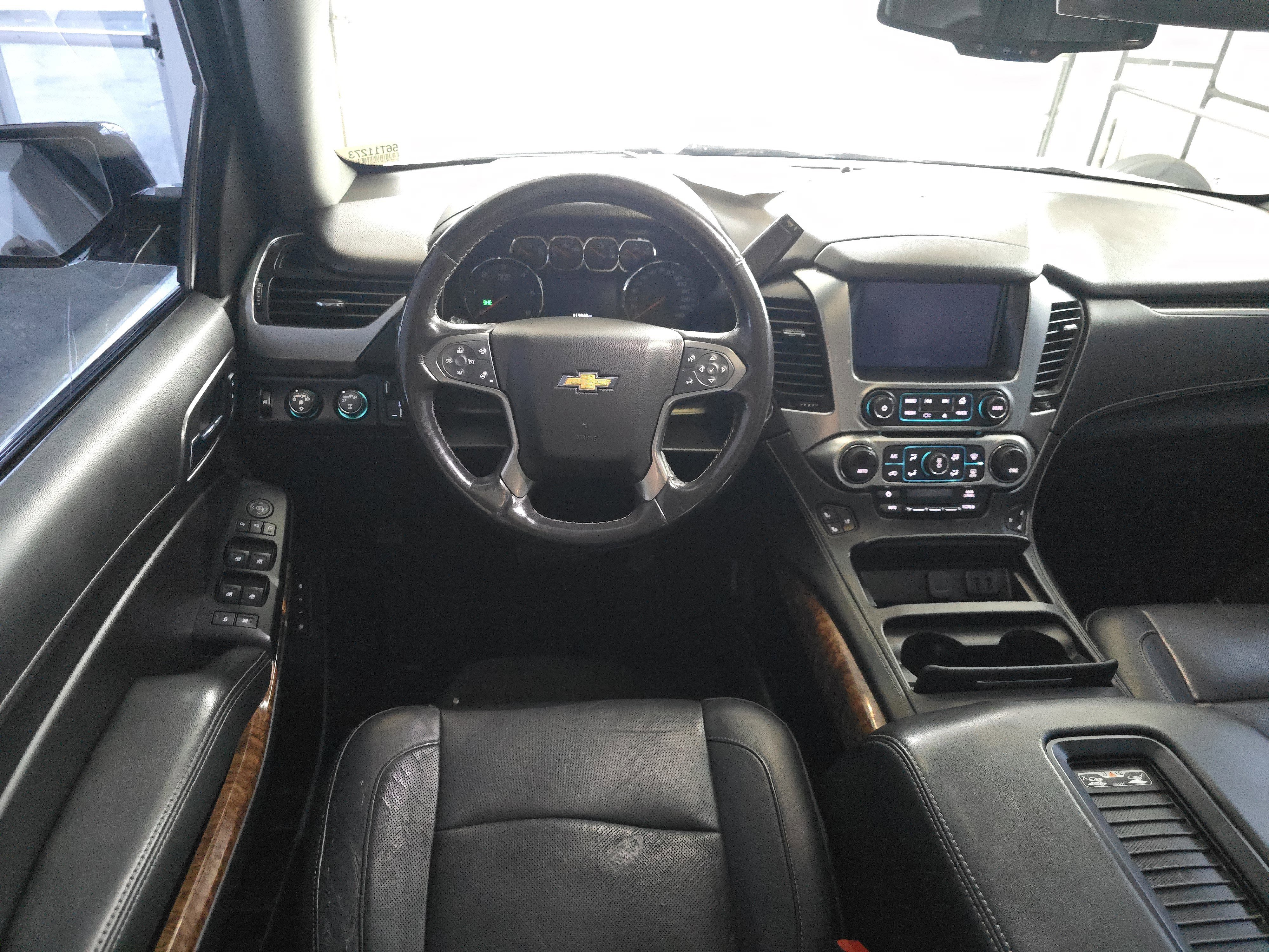 Used 2019 Chevrolet Suburban Premier image 15