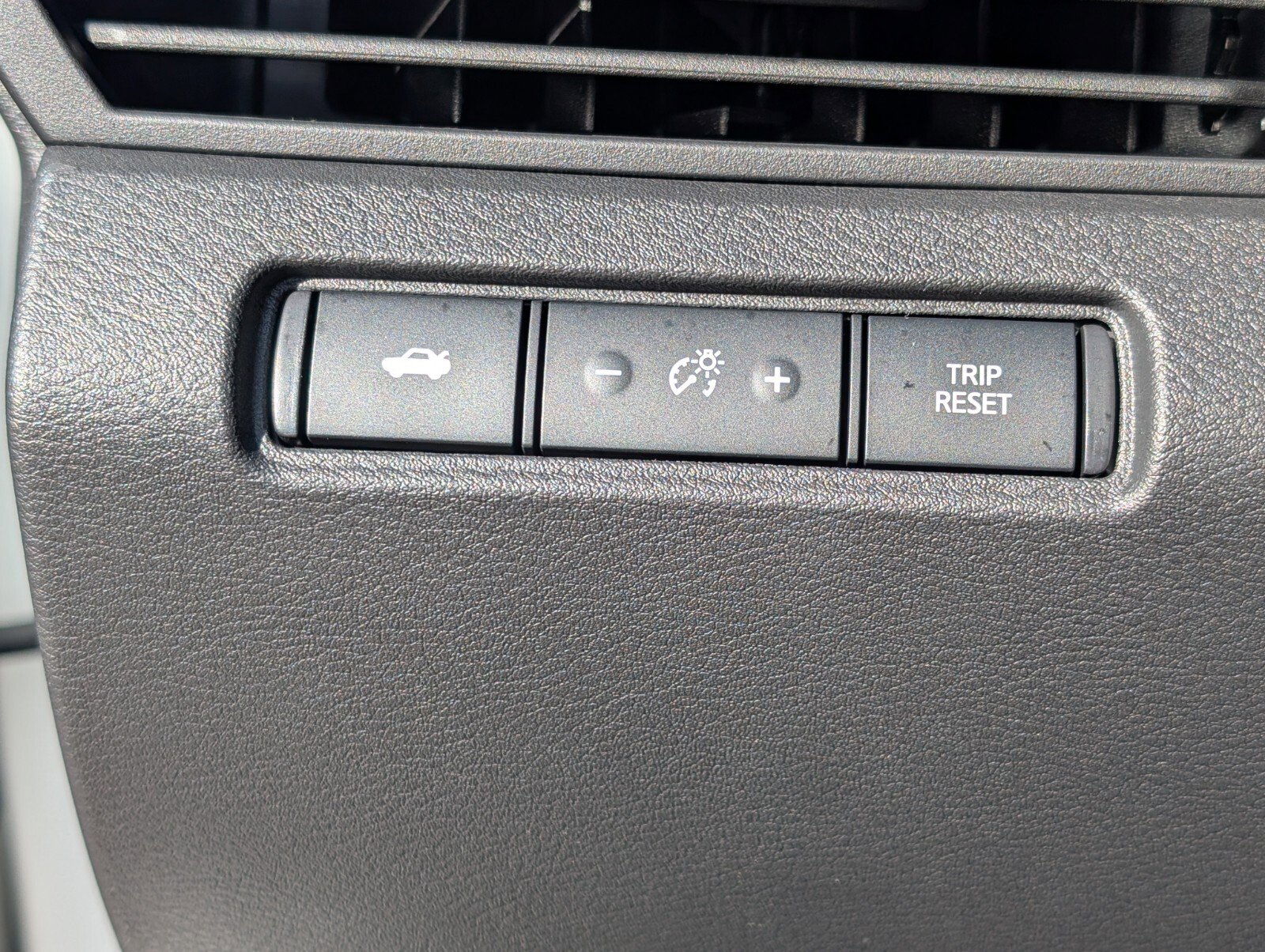 Certified 2025 Nissan Altima 2.5 S image 26