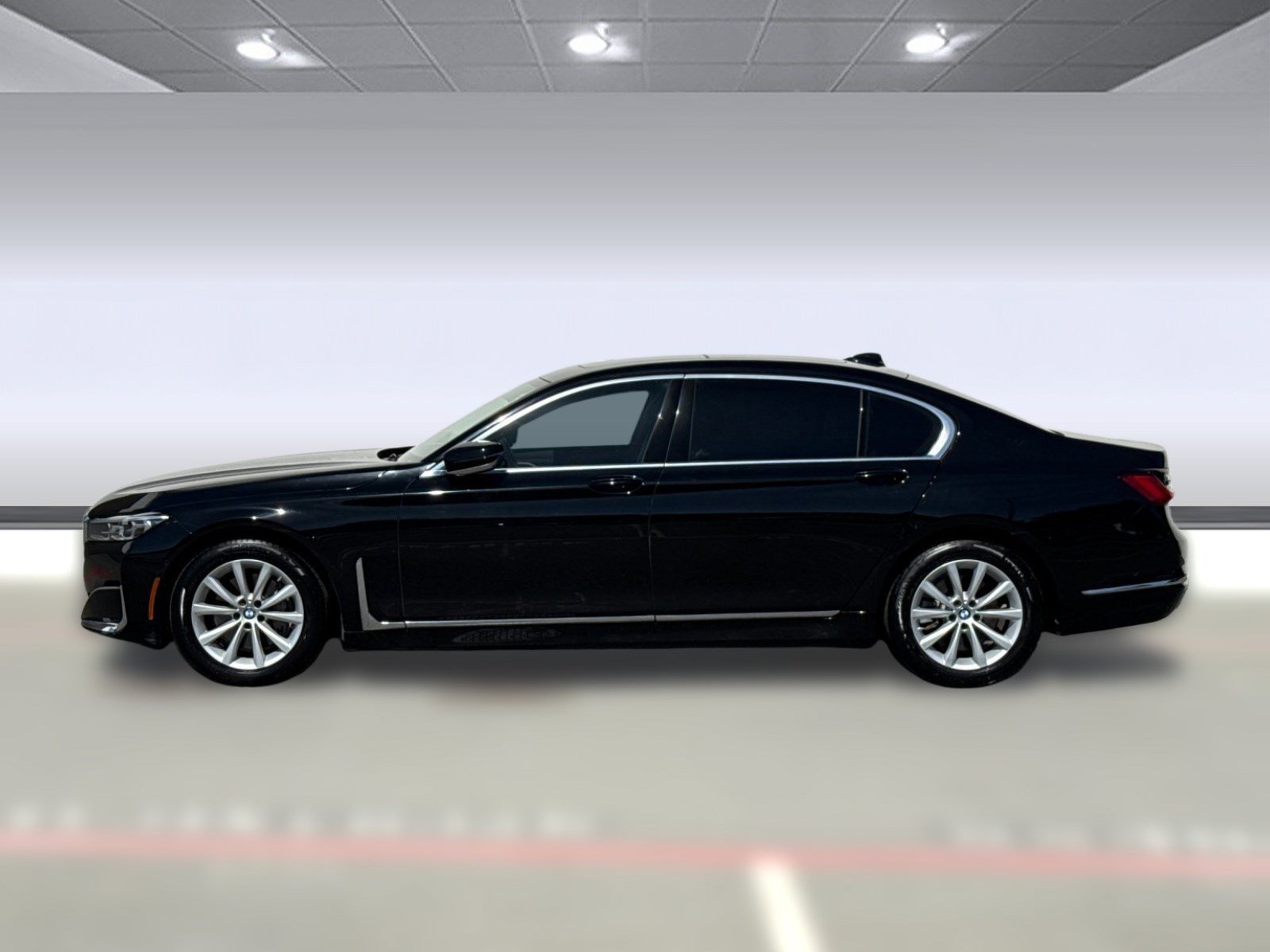 Used 2020 BMW 740i RWD image 2