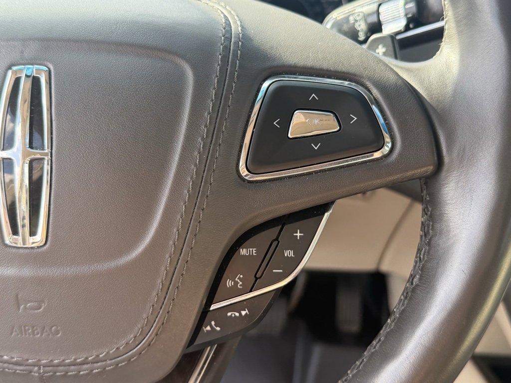 Used 2020 Lincoln MKZ Reserve w/ Elements Package image 20