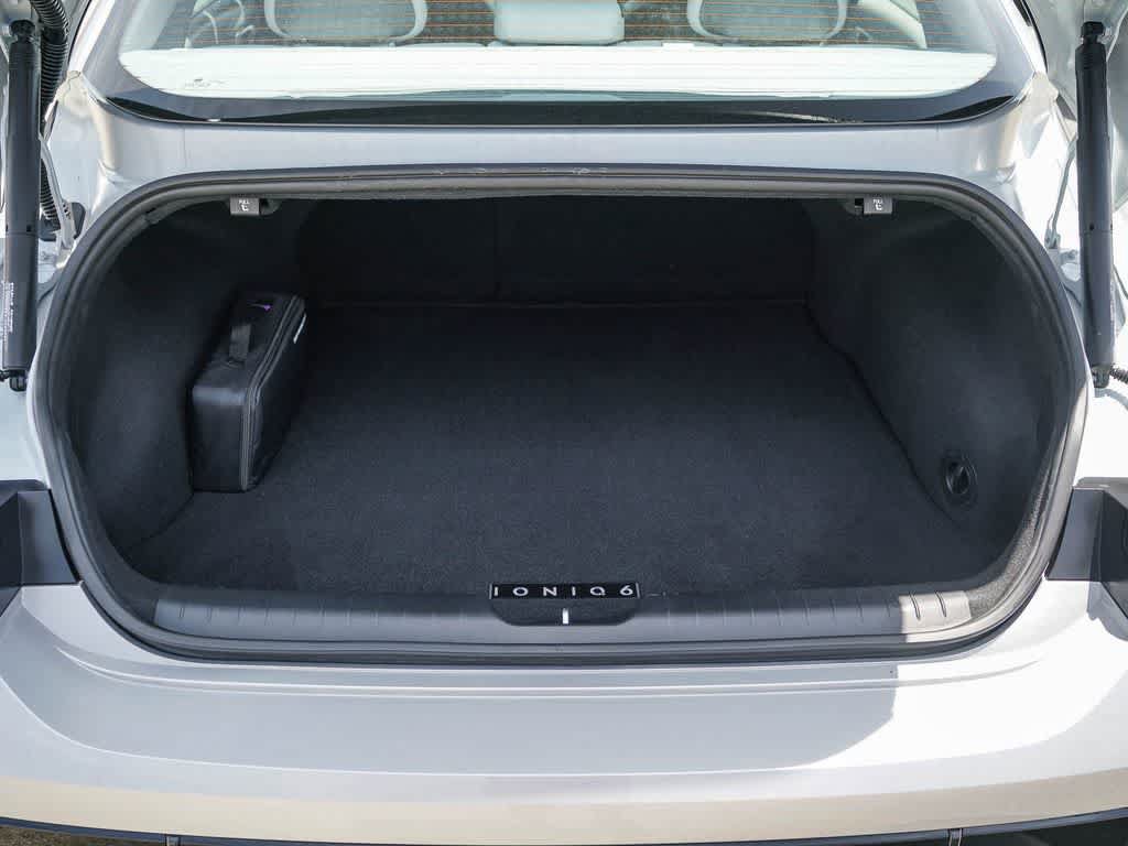 Used 2024 Hyundai Ioniq 6 SEL RWD image 25