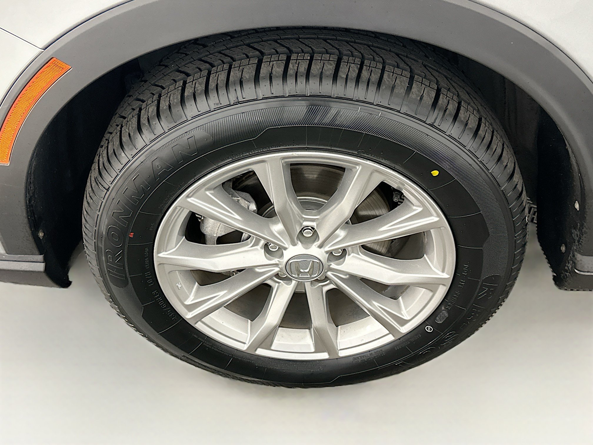 Used 2025 Honda CR-V EX image 11