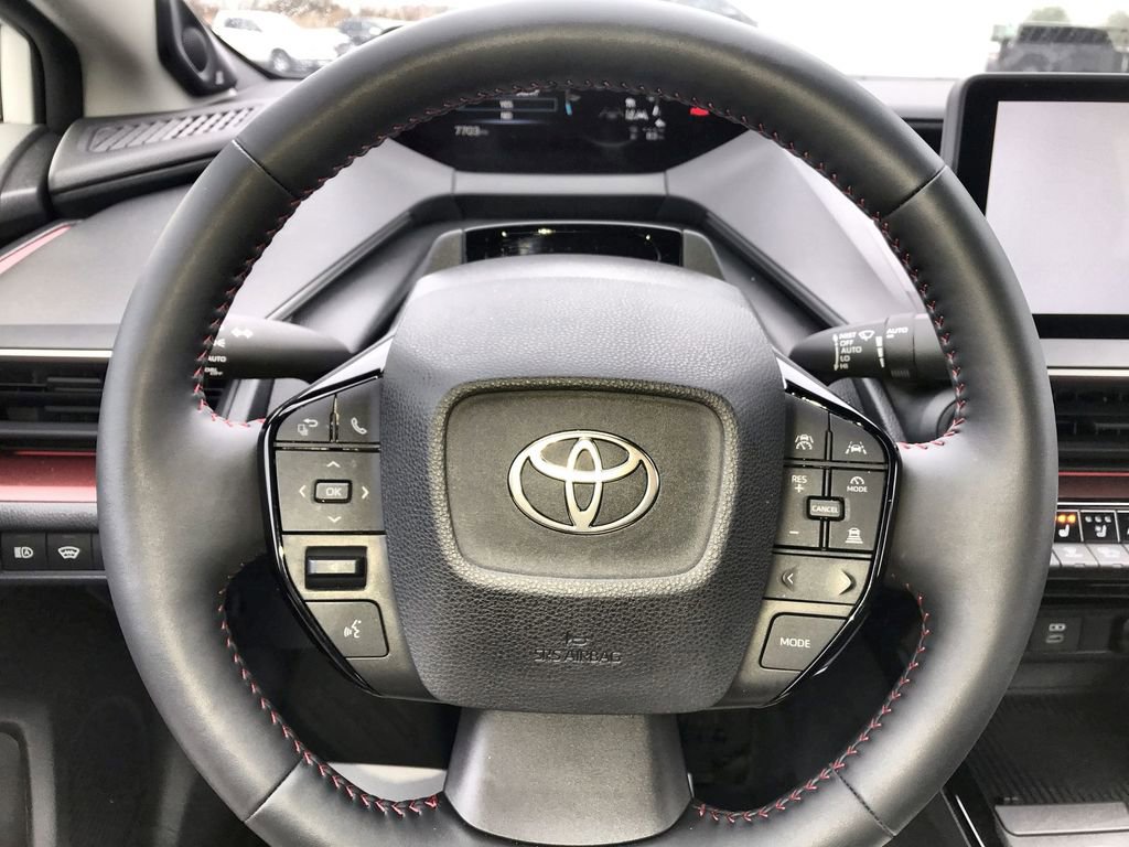 Used 2024 Toyota Prius Prime Premium w/ Advanced Technology Package image 14