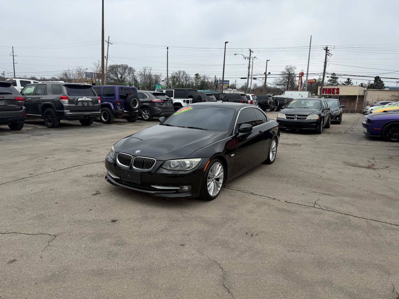 Used 2011 BMW 335i Convertible image 7
