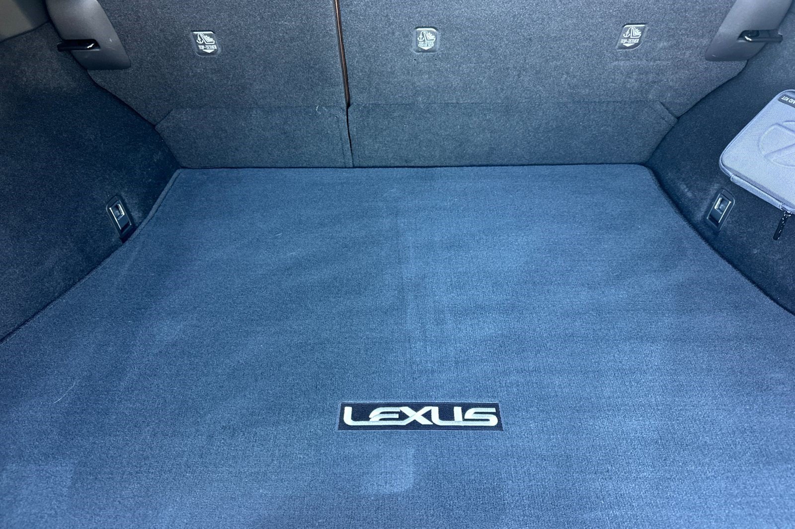 Certified 2023 Lexus RZ 450e Premium w/ Technology Package AWD/4WD image 19