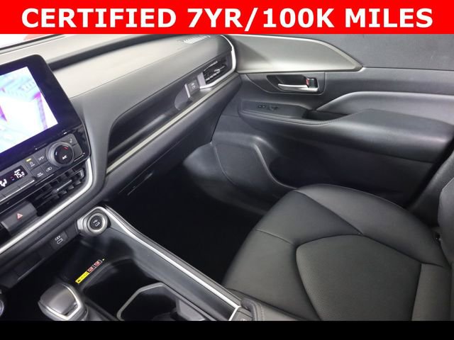 Used 2025 Toyota Grand Highlander XLE image 18