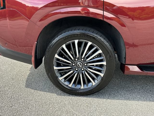Certified 2025 Nissan Armada Platinum Reserve AWD/4WD image 19