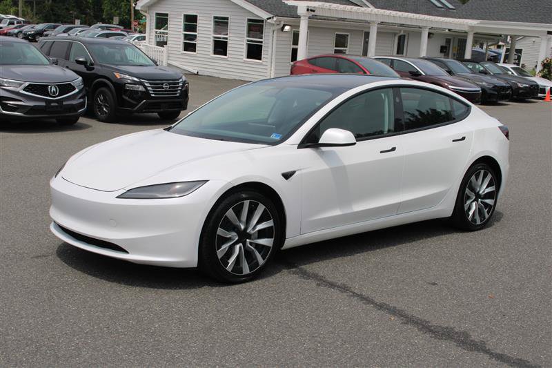 Used 2024 Tesla Model 3 Long Range RWD image 3