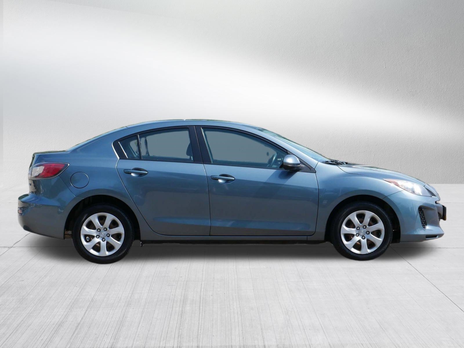 Used 2013 MAZDA MAZDA3 i Sport FWD image 8