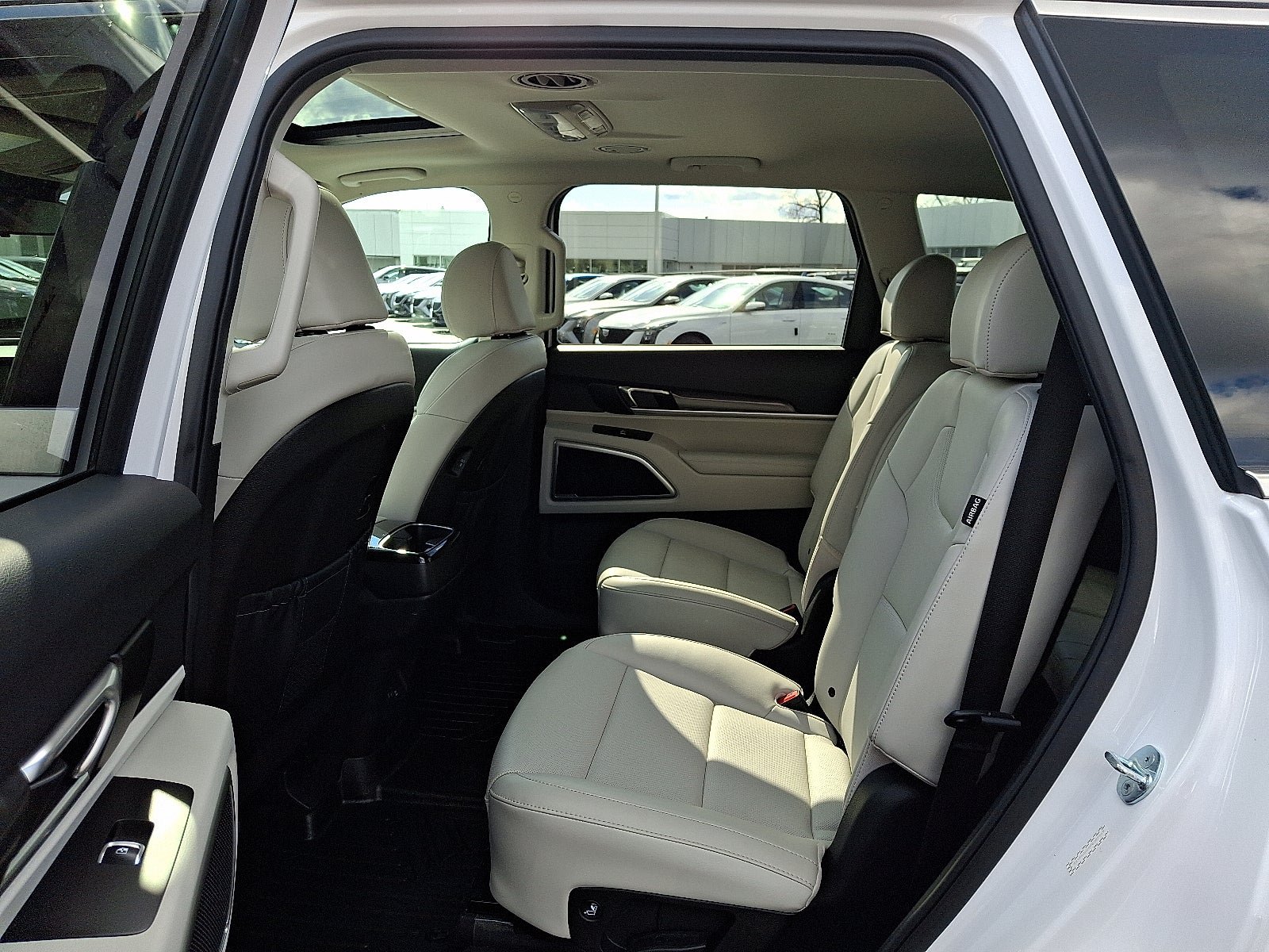 Used 2023 Kia Telluride S w/ S Sunroof Package AWD/4WD image 10