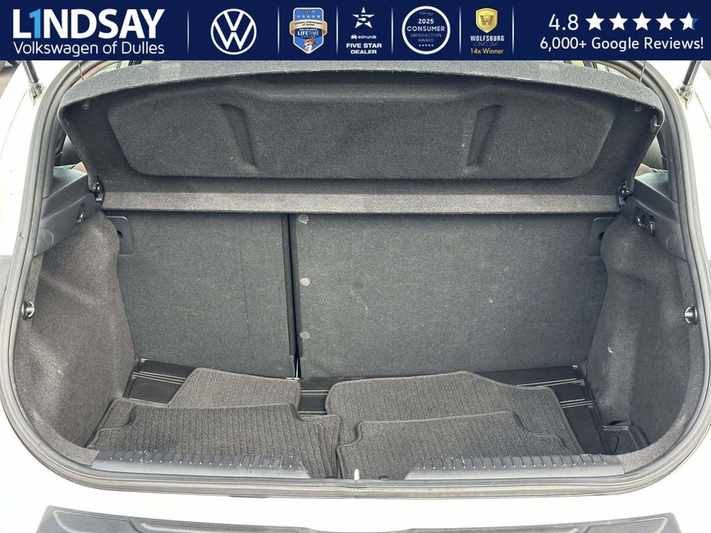 Used 2016 Hyundai Elantra GT image 14