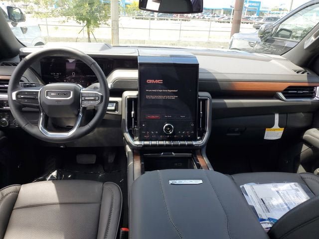 New 2026 GMC Yukon Denali w/ Sun & Power Step Package AWD/4WD image 12