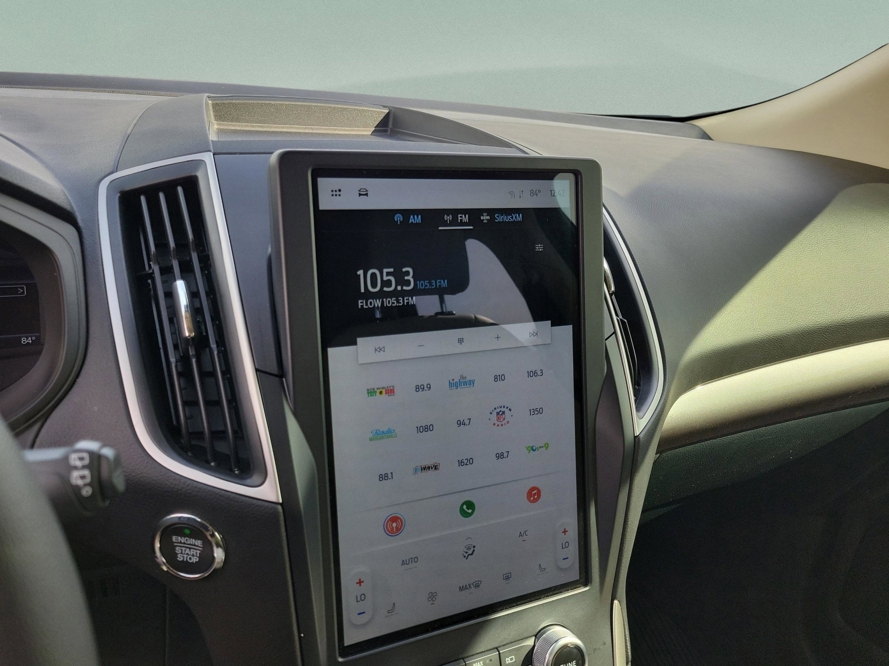 Certified 2024 Ford Edge SEL w/ Convenience Package image 17