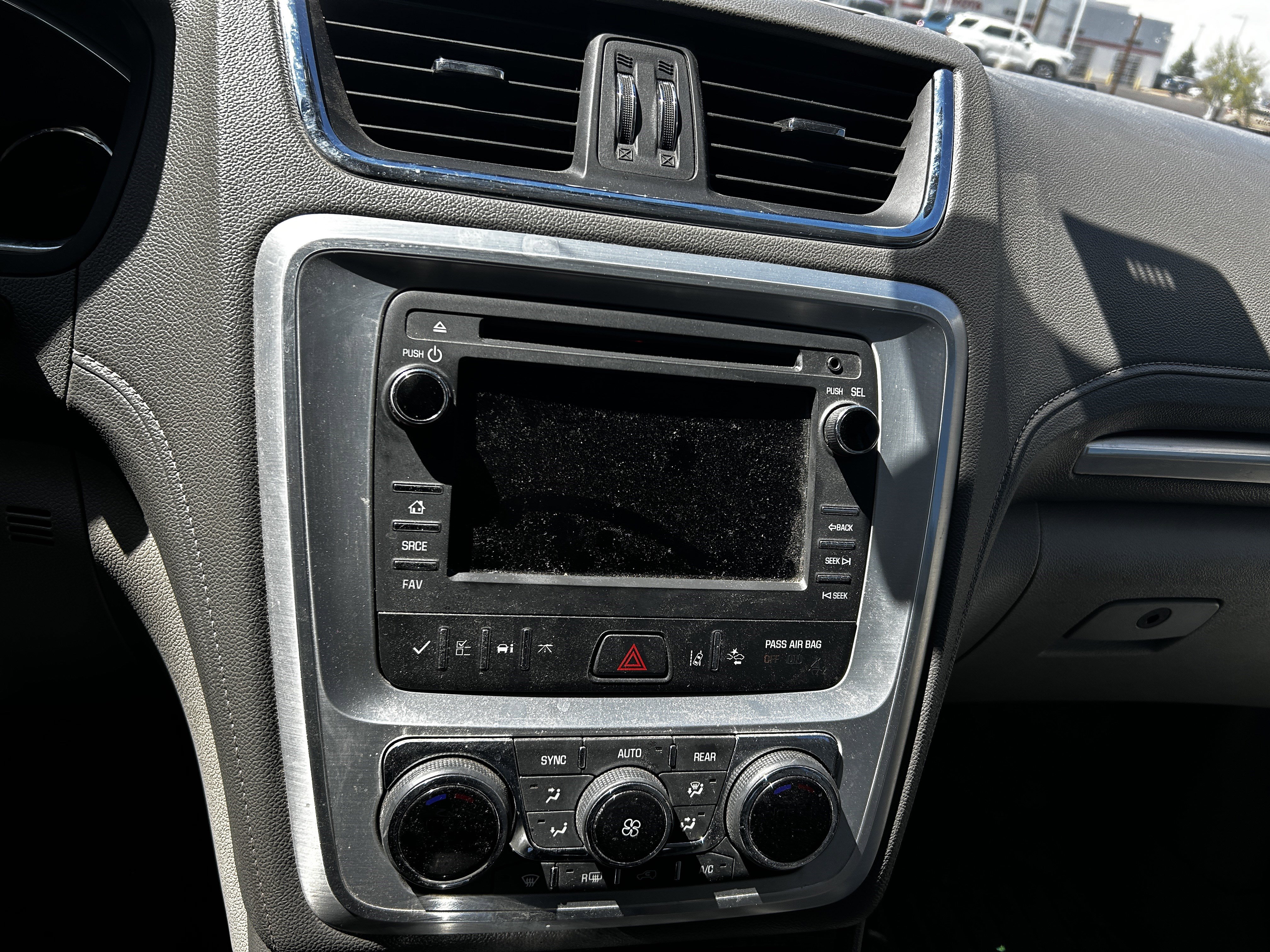 Used 2016 GMC Acadia SLT w/ Technology Package AWD/4WD image 15