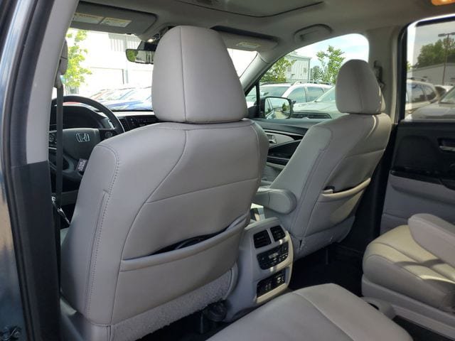 Used 2022 Honda Pilot Elite image 13