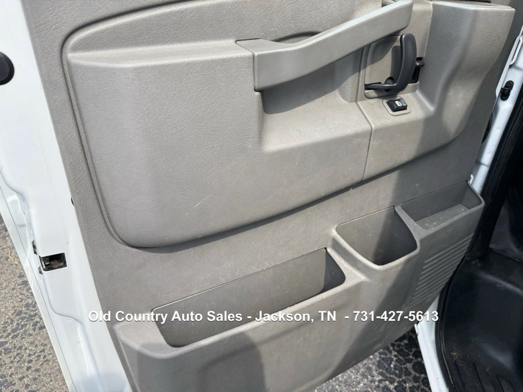 Used 2020 GMC Savana 2500 w/ Communications Package RWD image 19