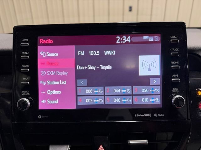 Used 2021 Toyota Camry XSE image 39