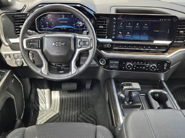 Used 2025 Chevrolet Silverado 1500 LT Trail Boss w/ Convenience Package II AWD/4WD image 33