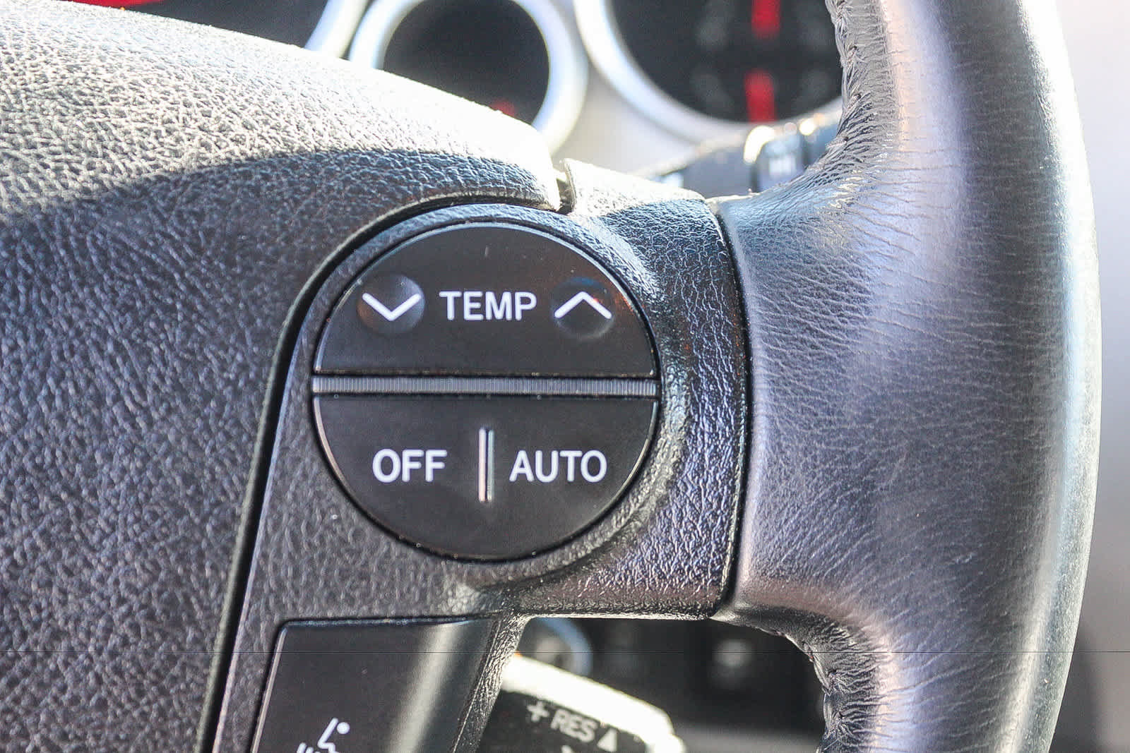 Used 2008 Toyota Sequoia Limited RWD image 31