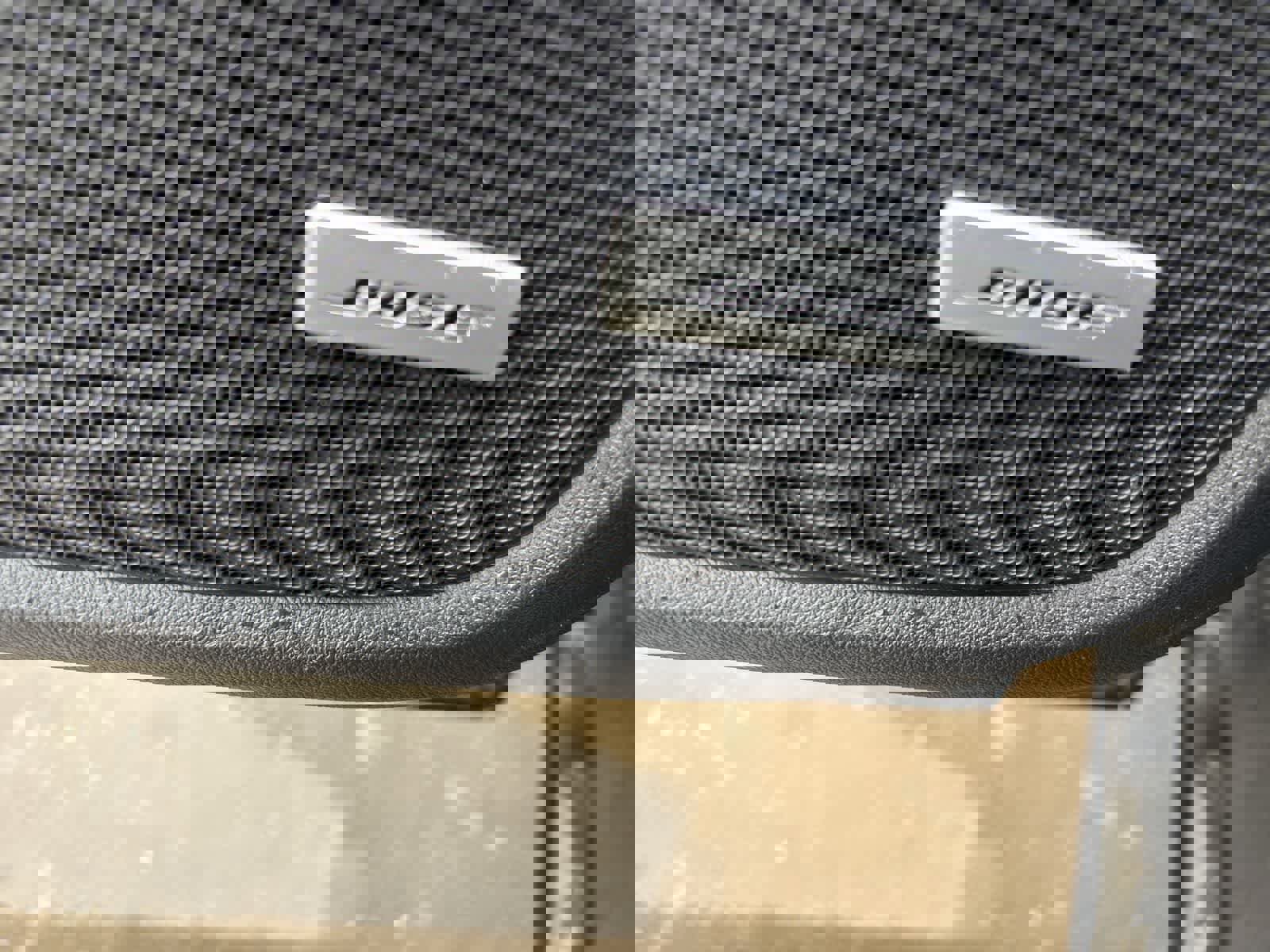 Used 2023 GMC Terrain Denali w/ Black Diamond Edition AWD/4WD image 7