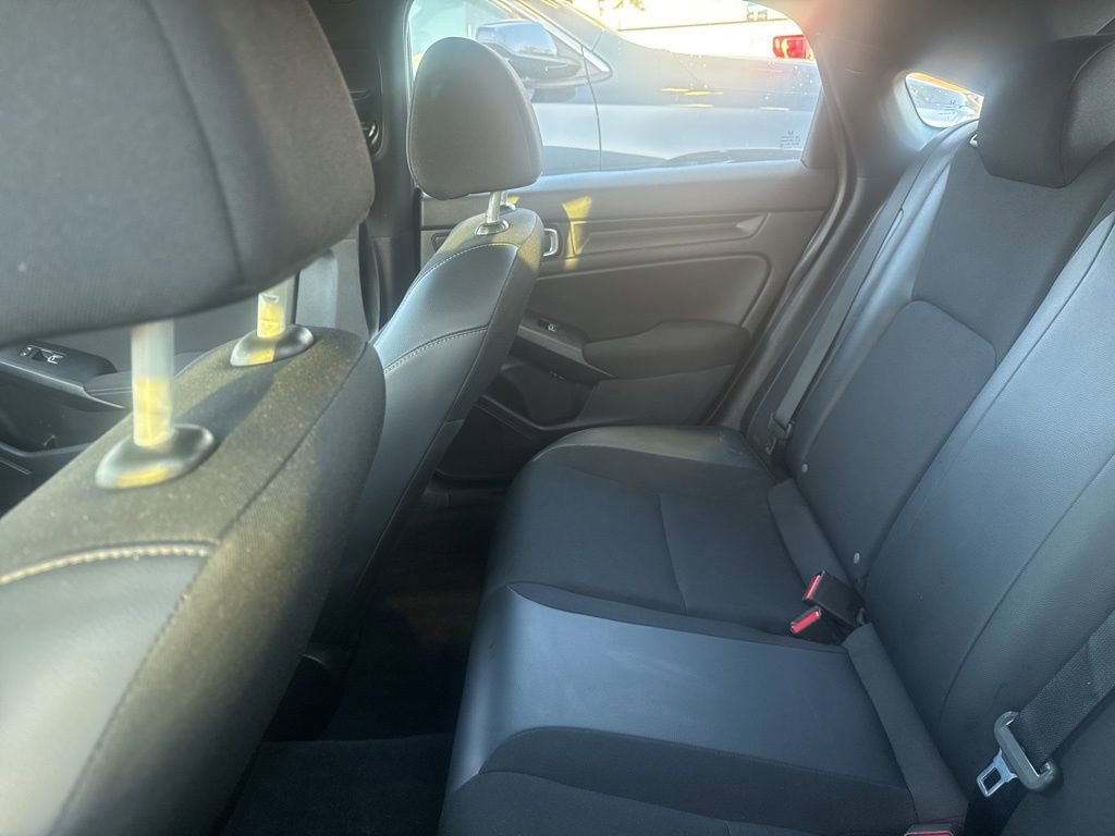 Used 2023 Honda Civic Sport image 8