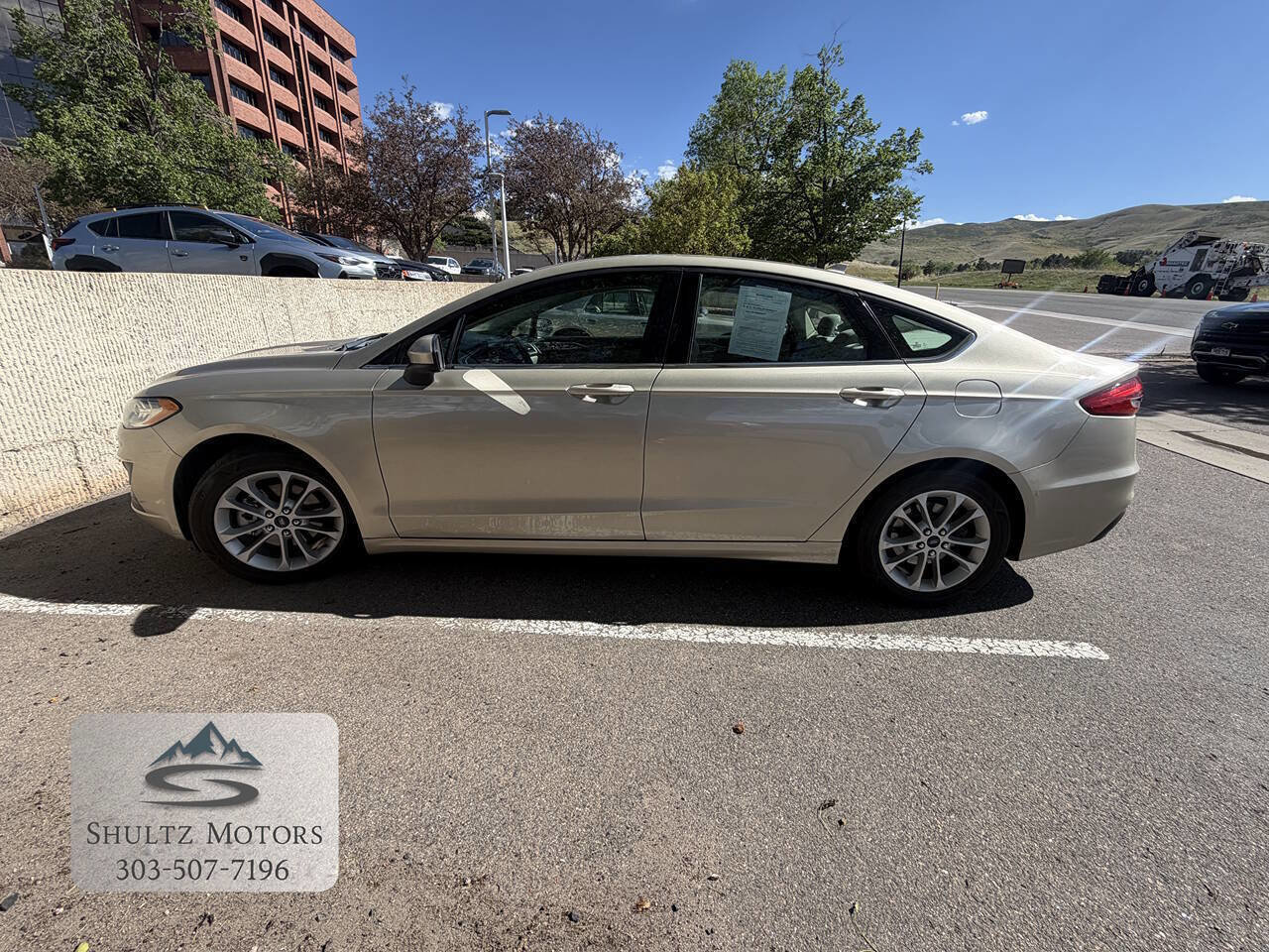Used 2019 Ford Fusion SE FWD image 5