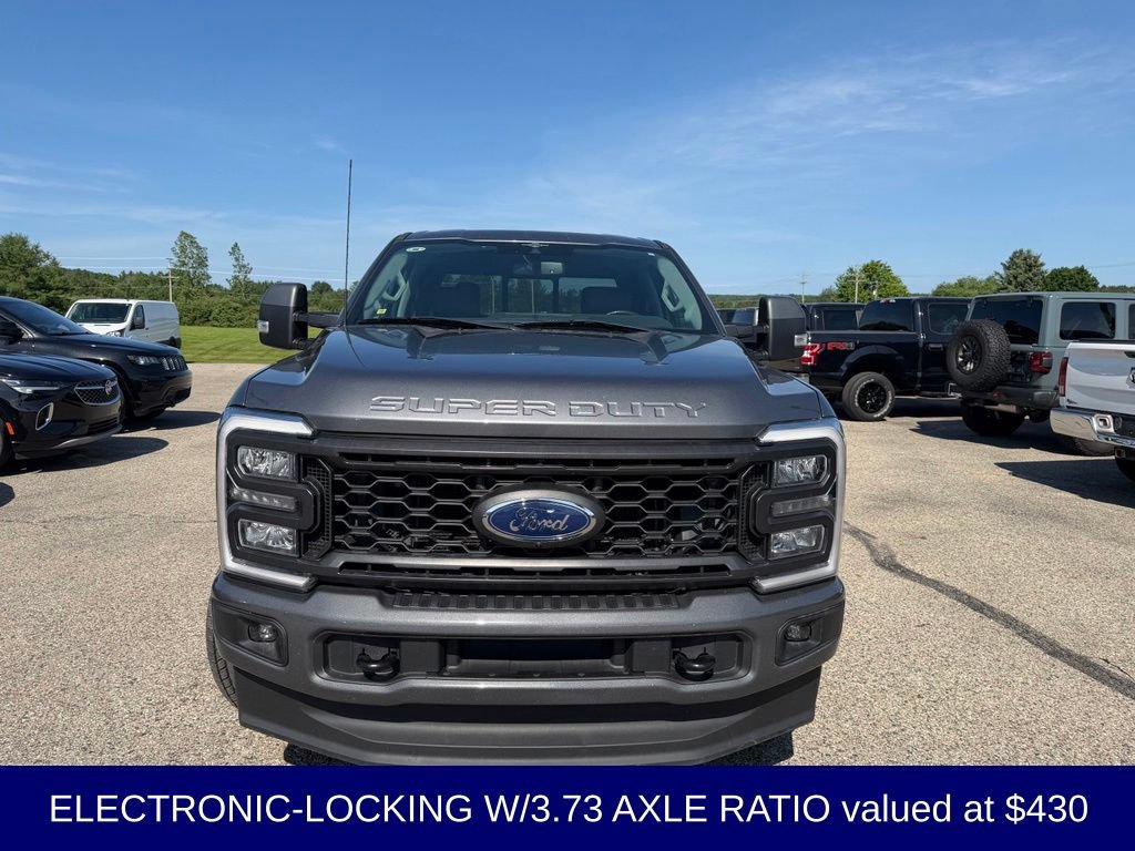 Used 2023 Ford F250 Lariat w/ Sport Appearance Package AWD/4WD image 7