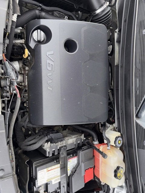 Used 2020 Chevrolet Traverse LT w/ LT Premium Package image 36