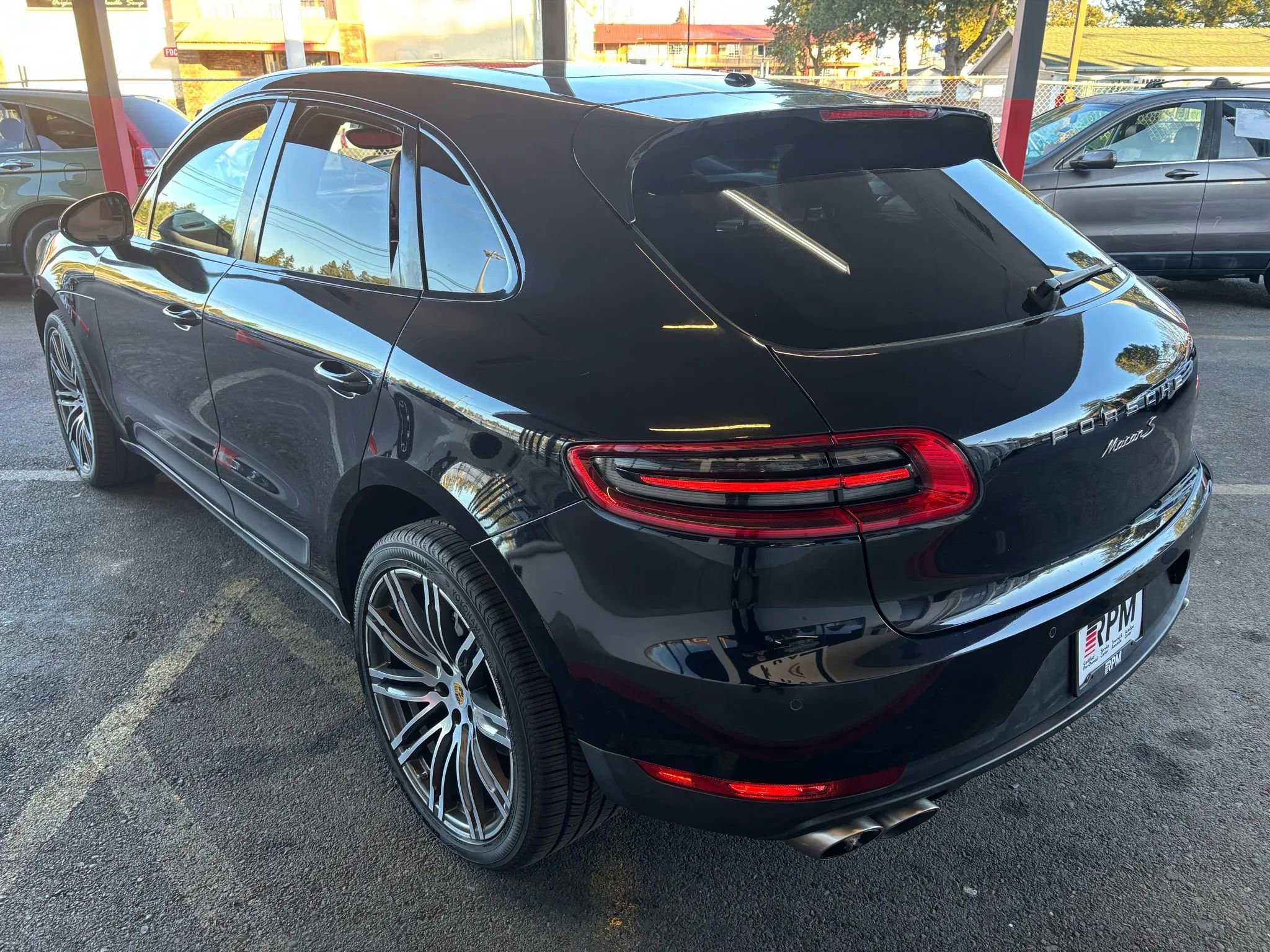 Used 2015 Porsche Macan S image 5