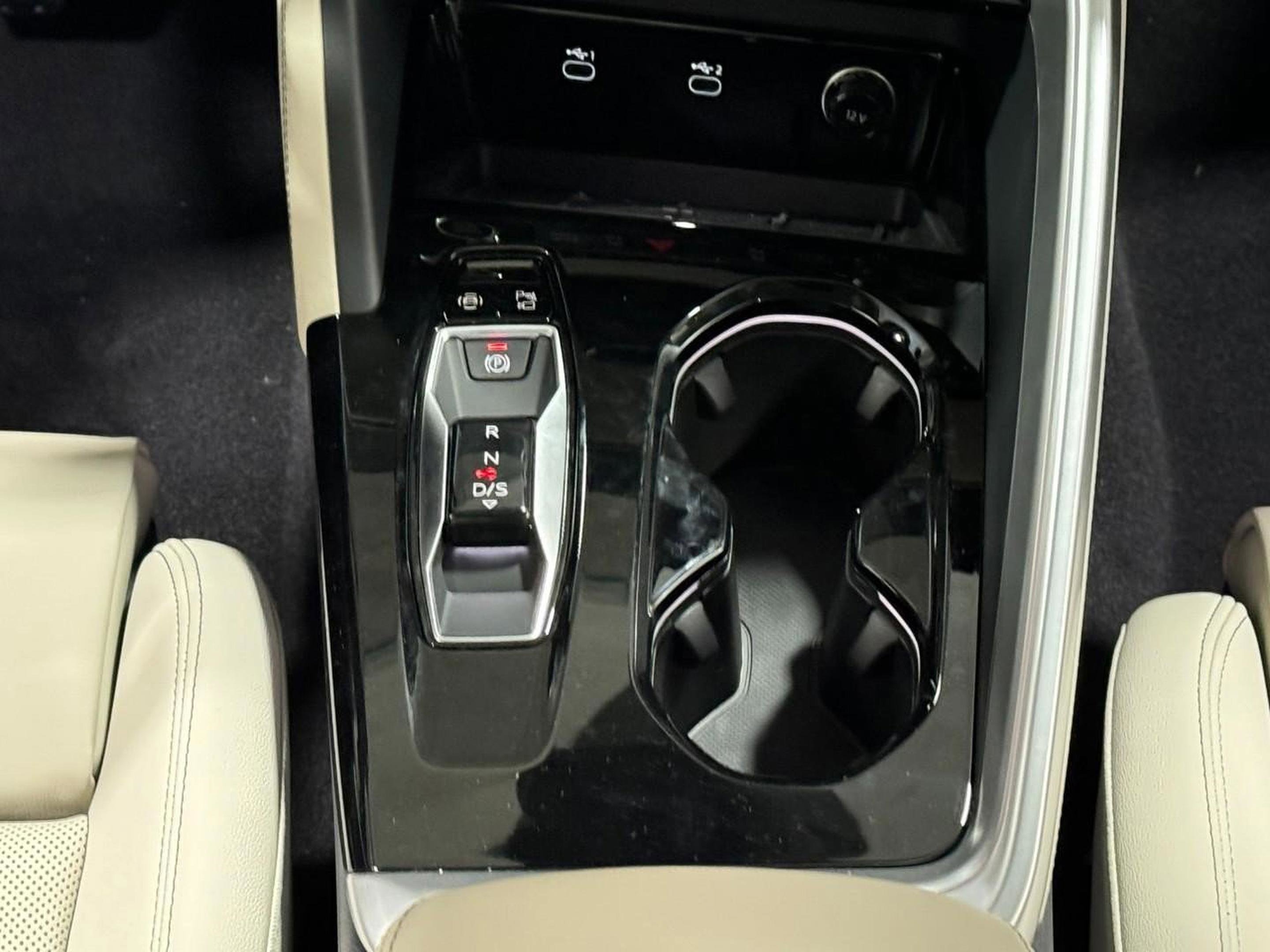 New 2025 Audi Q5 Premium Plus image 16