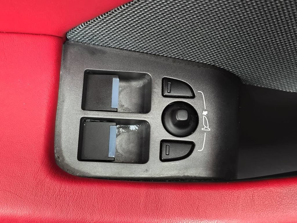 Used 2014 Jaguar F-TYPE S RWD image 23