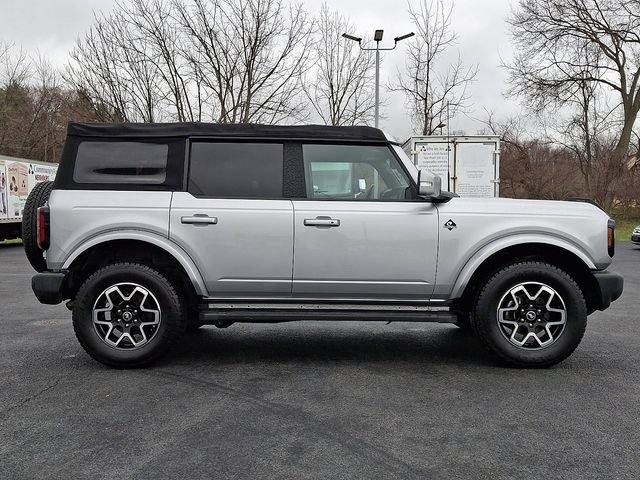 Used 2022 Ford Bronco Outer Banks image 10