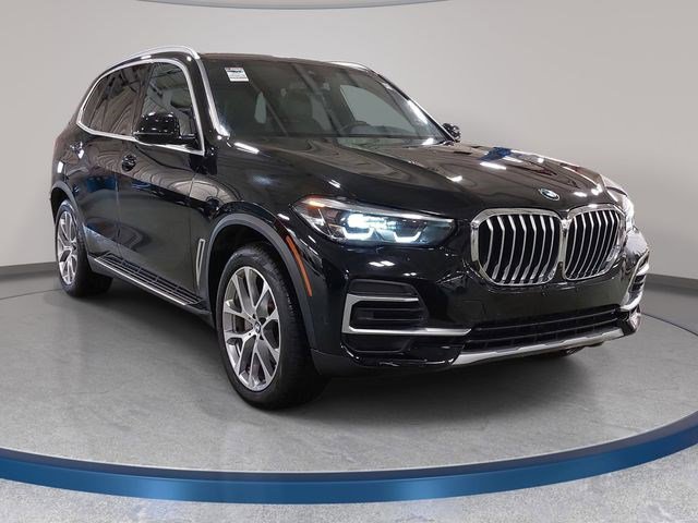 Used 2023 BMW X5 xDrive40i AWD/4WD image 3