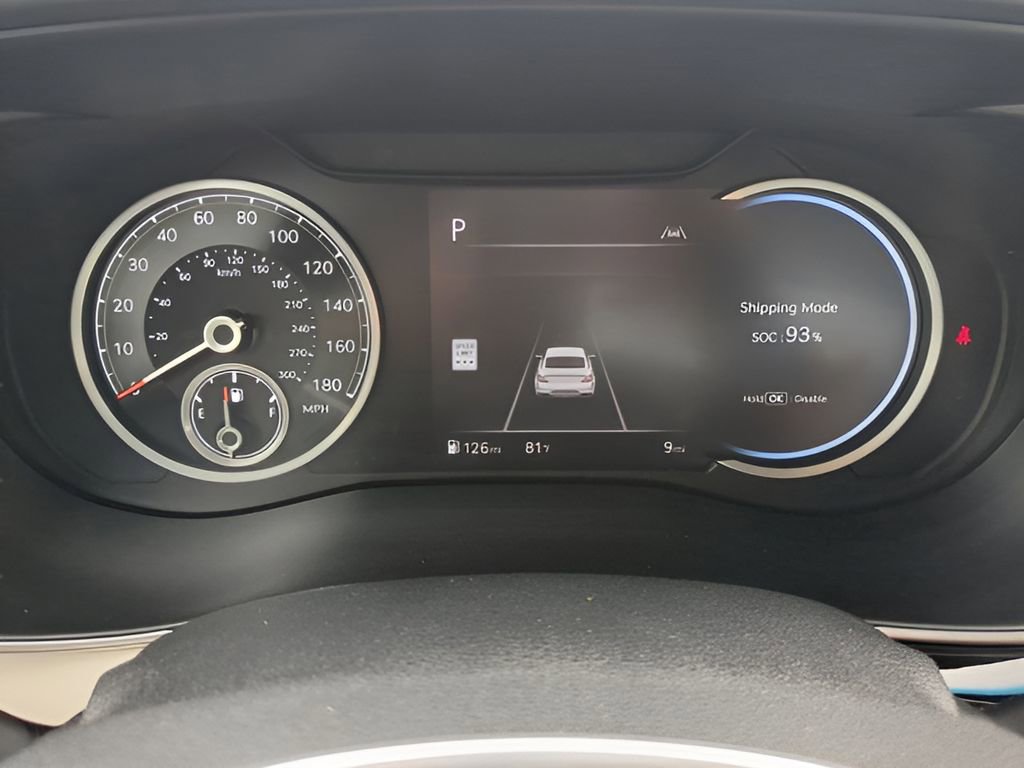 Used 2026 Genesis G70 2.5T image 26