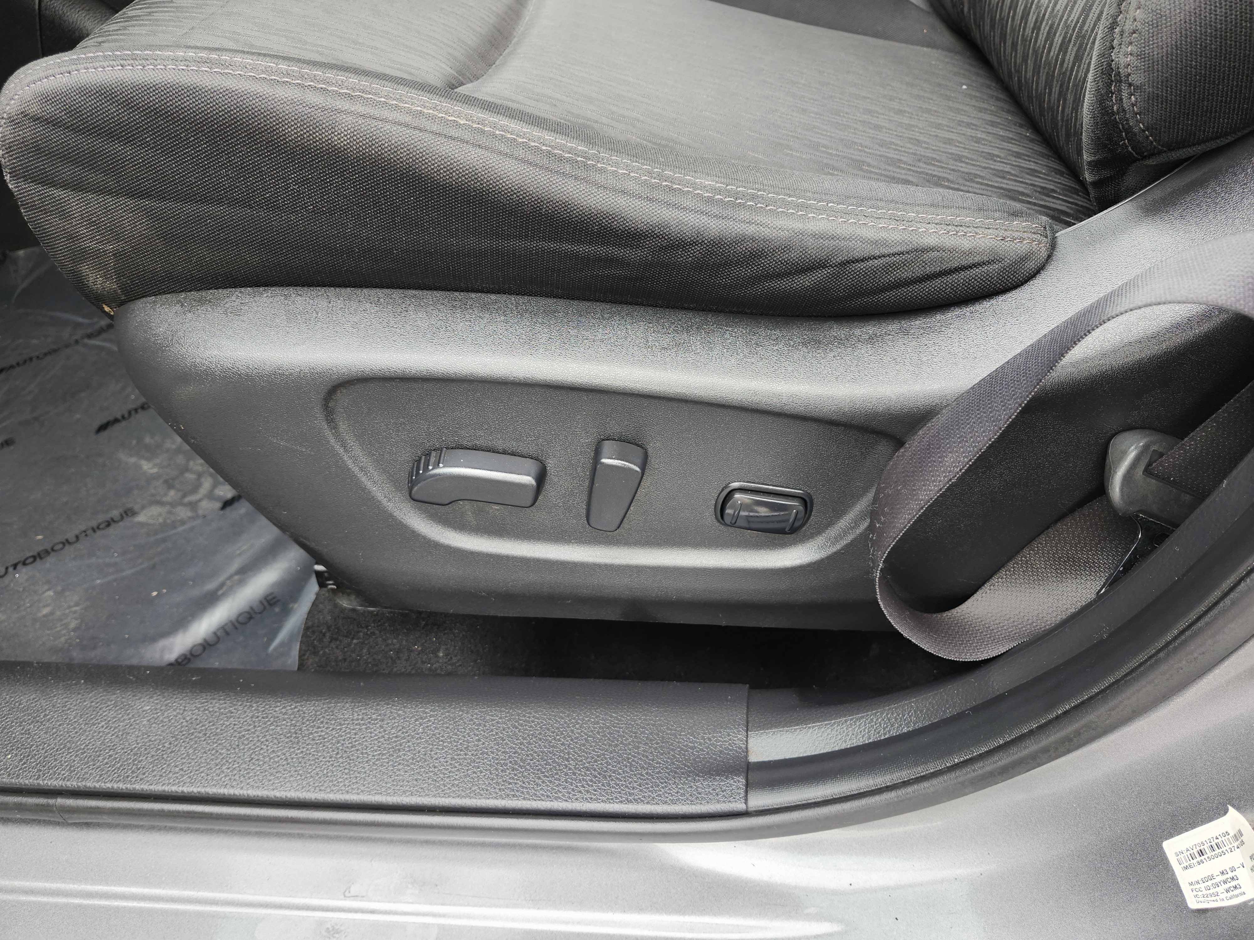 Used 2020 Nissan Rogue SV image 26