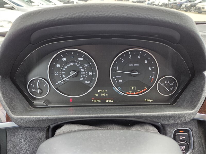 Used 2015 BMW 328i xDrive Sedan AWD/4WD image 16