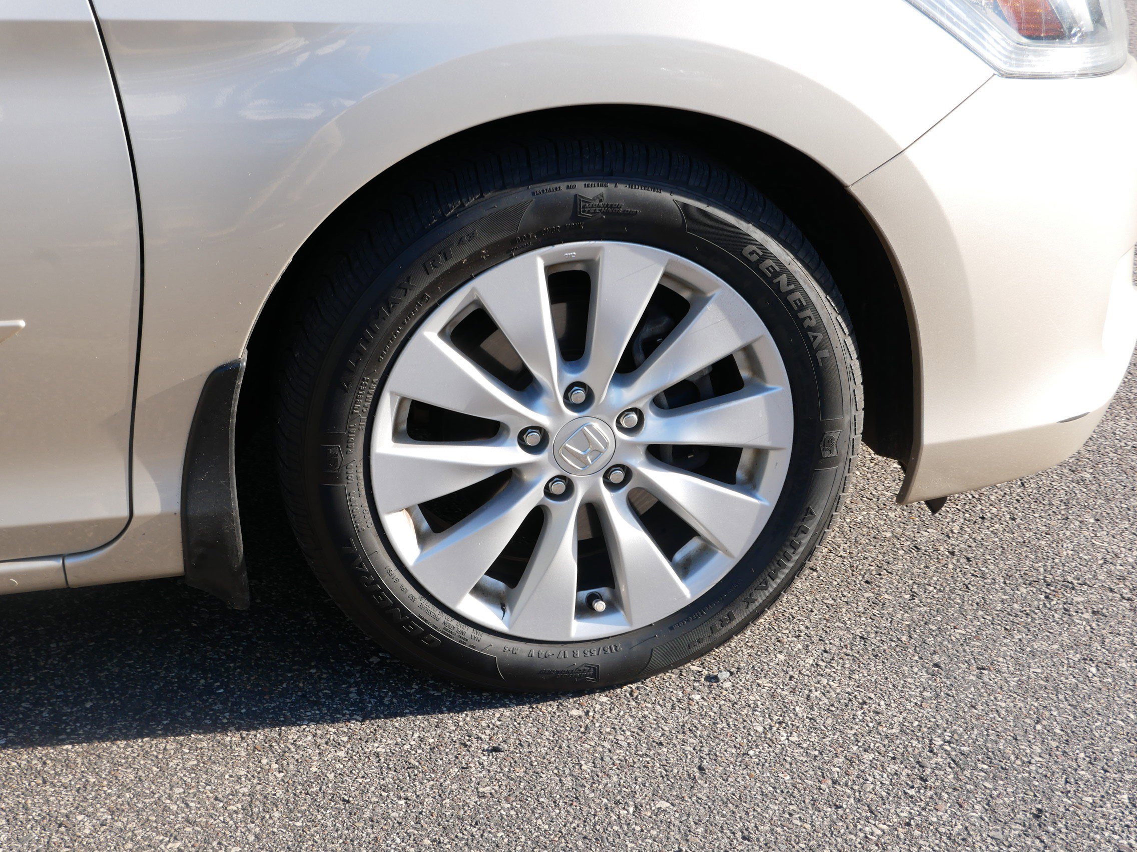 Used 2015 Honda Accord EX-L image 15