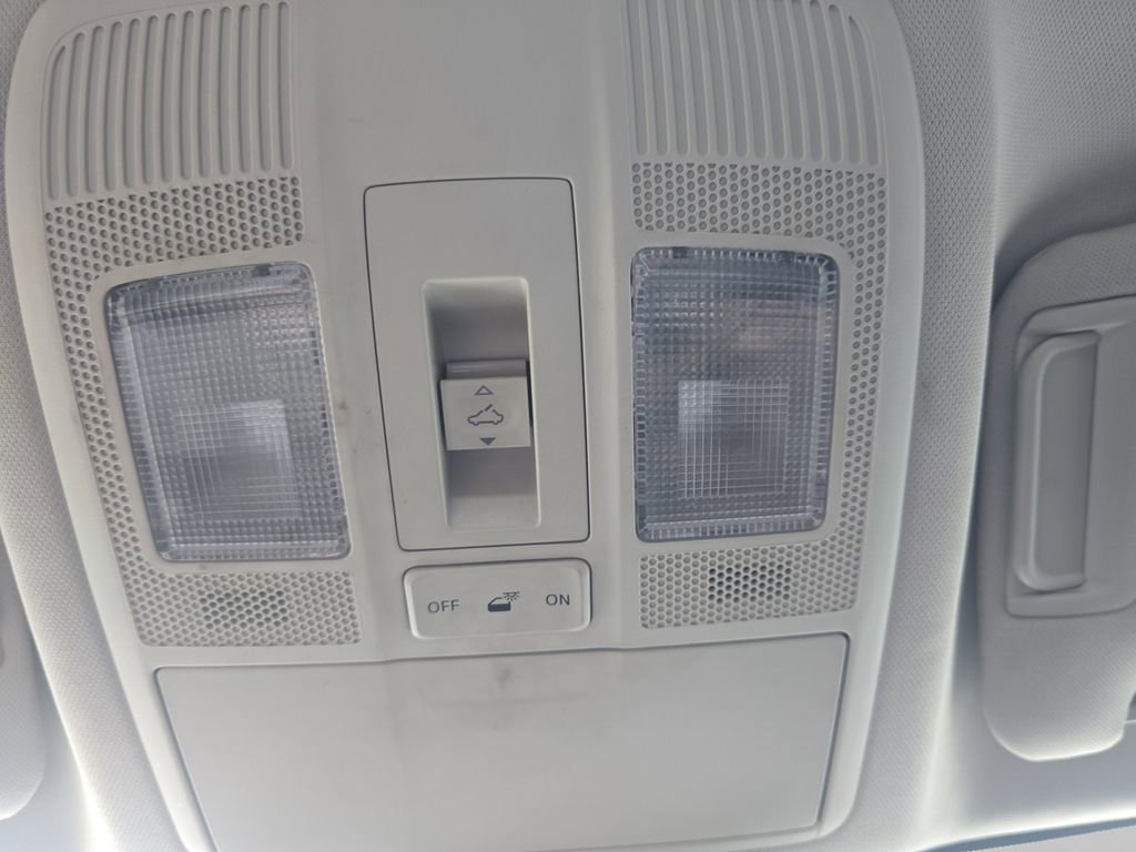 Used 2024 MAZDA CX-5 Carbon Edition image 25