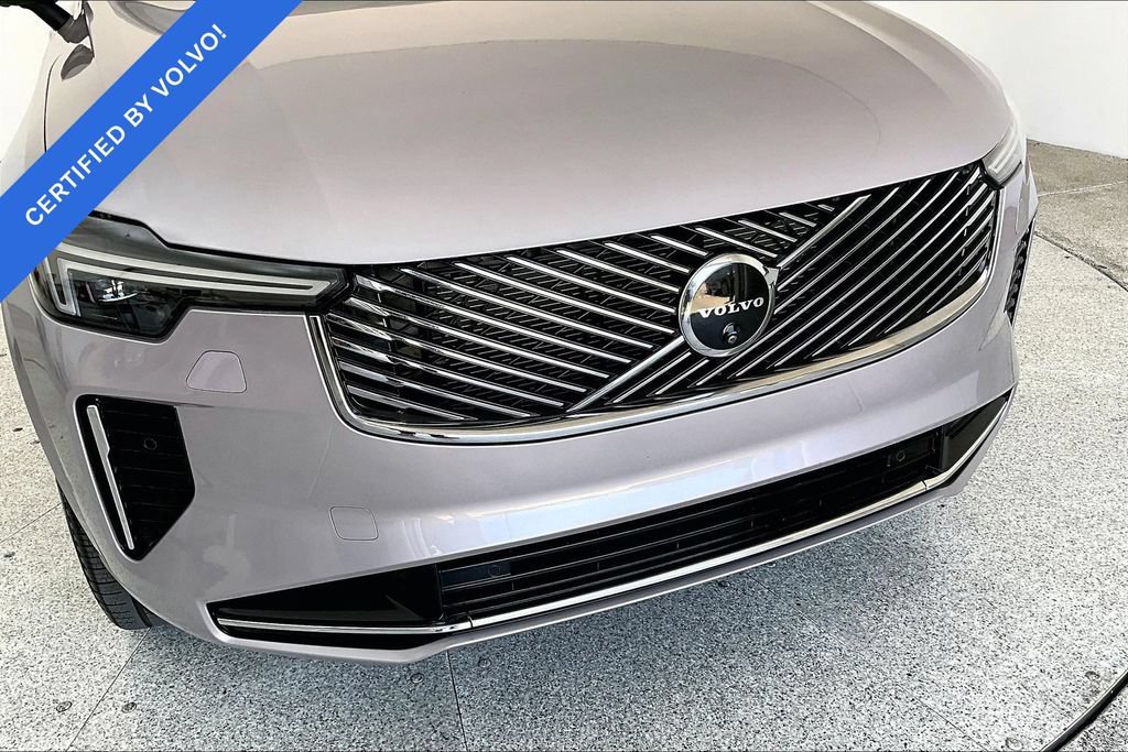 Certified 2026 Volvo XC90 B5 Plus w/ Protection Package Premier AWD/4WD image 38
