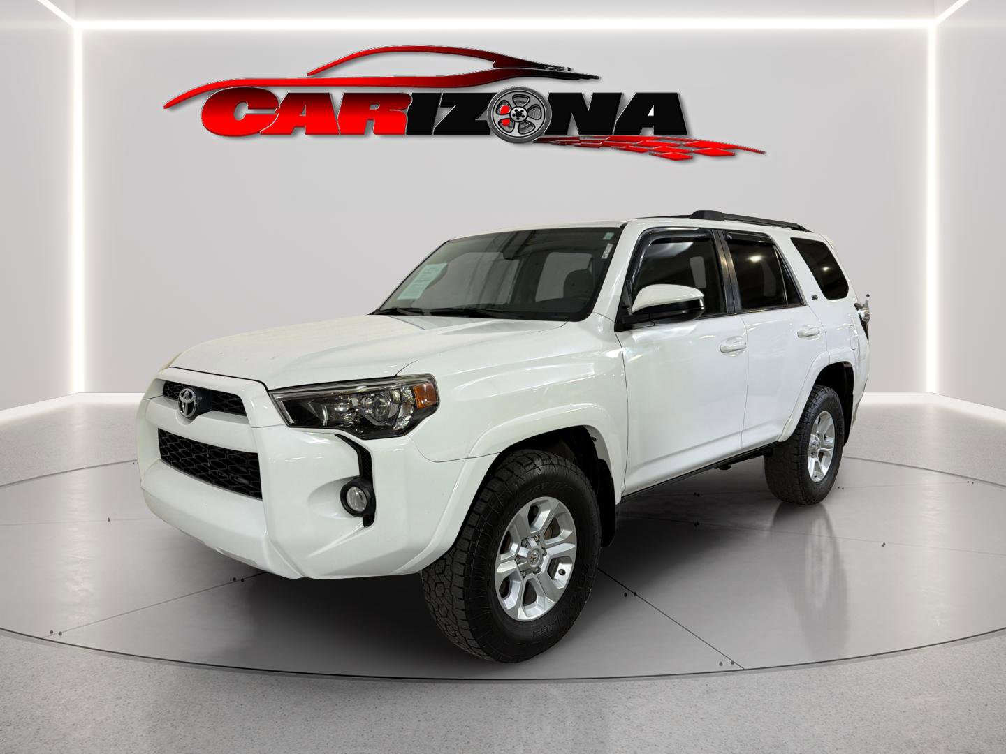 Used 2018 Toyota 4Runner SR5 AWD/4WD image 4