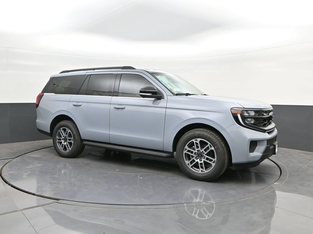 New 2026 Ford Expedition Active RWD image 17