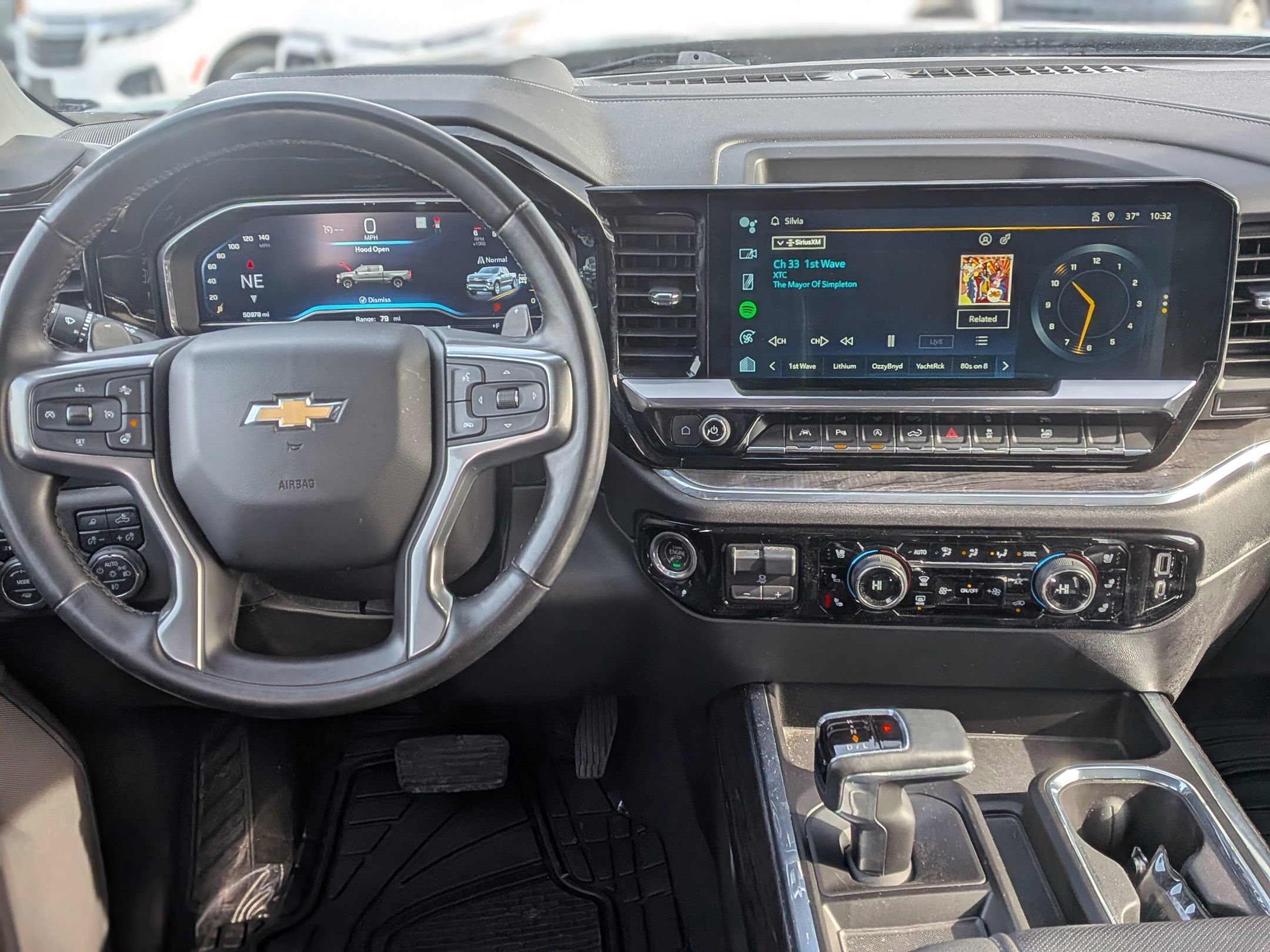 Used 2023 Chevrolet Silverado 1500 LTZ w/ Technology Package image 17