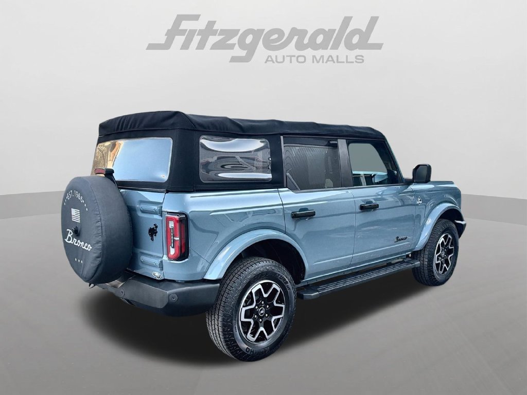 Used 2022 Ford Bronco Outer Banks AWD/4WD image 14