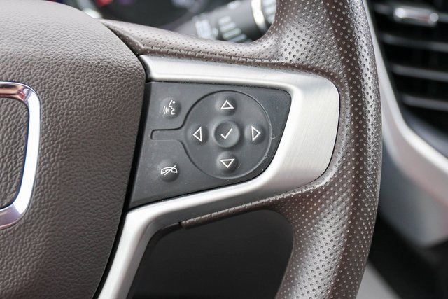 Used 2023 GMC Acadia SLE w/ Driver Convenience Package image 30