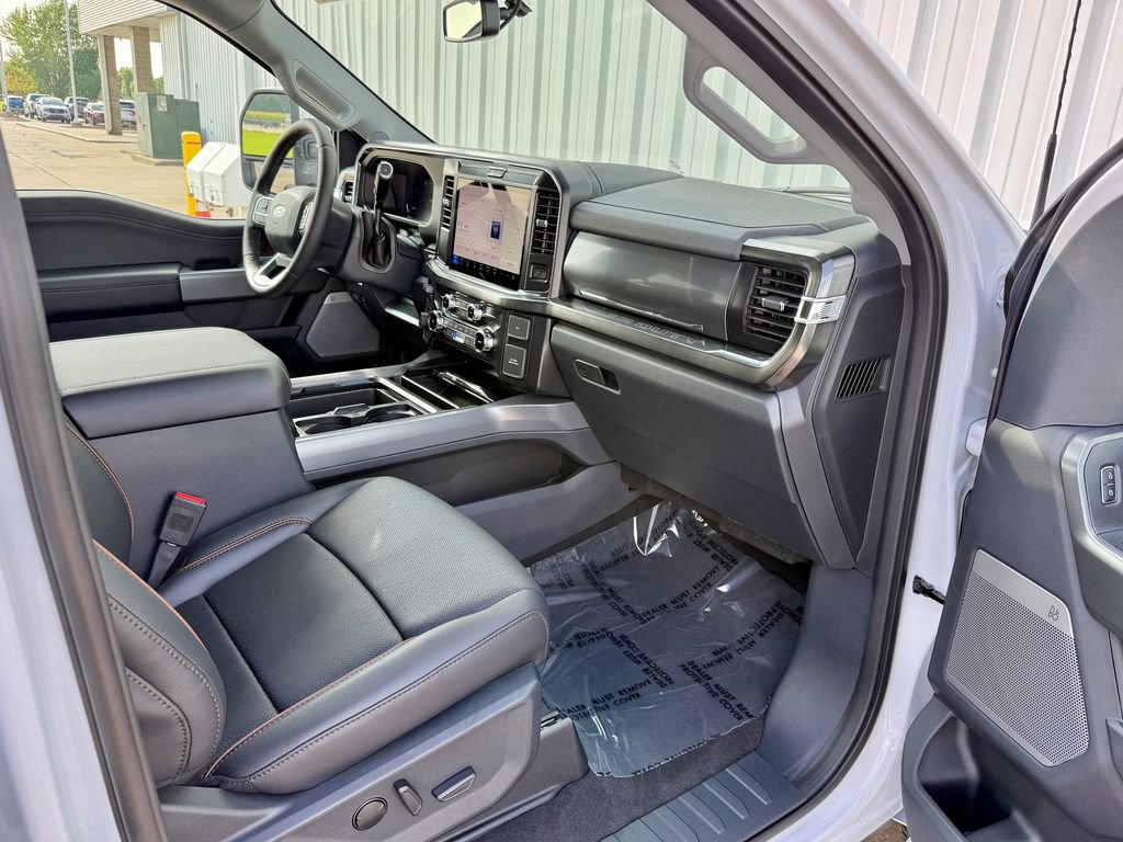 New 2026 Ford F250 Lariat w/ Chrome Package AWD/4WD image 19