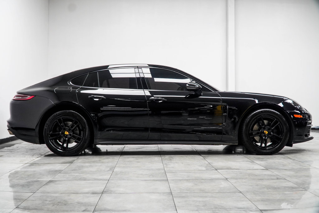 Used 2024 Porsche Taycan w/ Premium Package RWD image 10