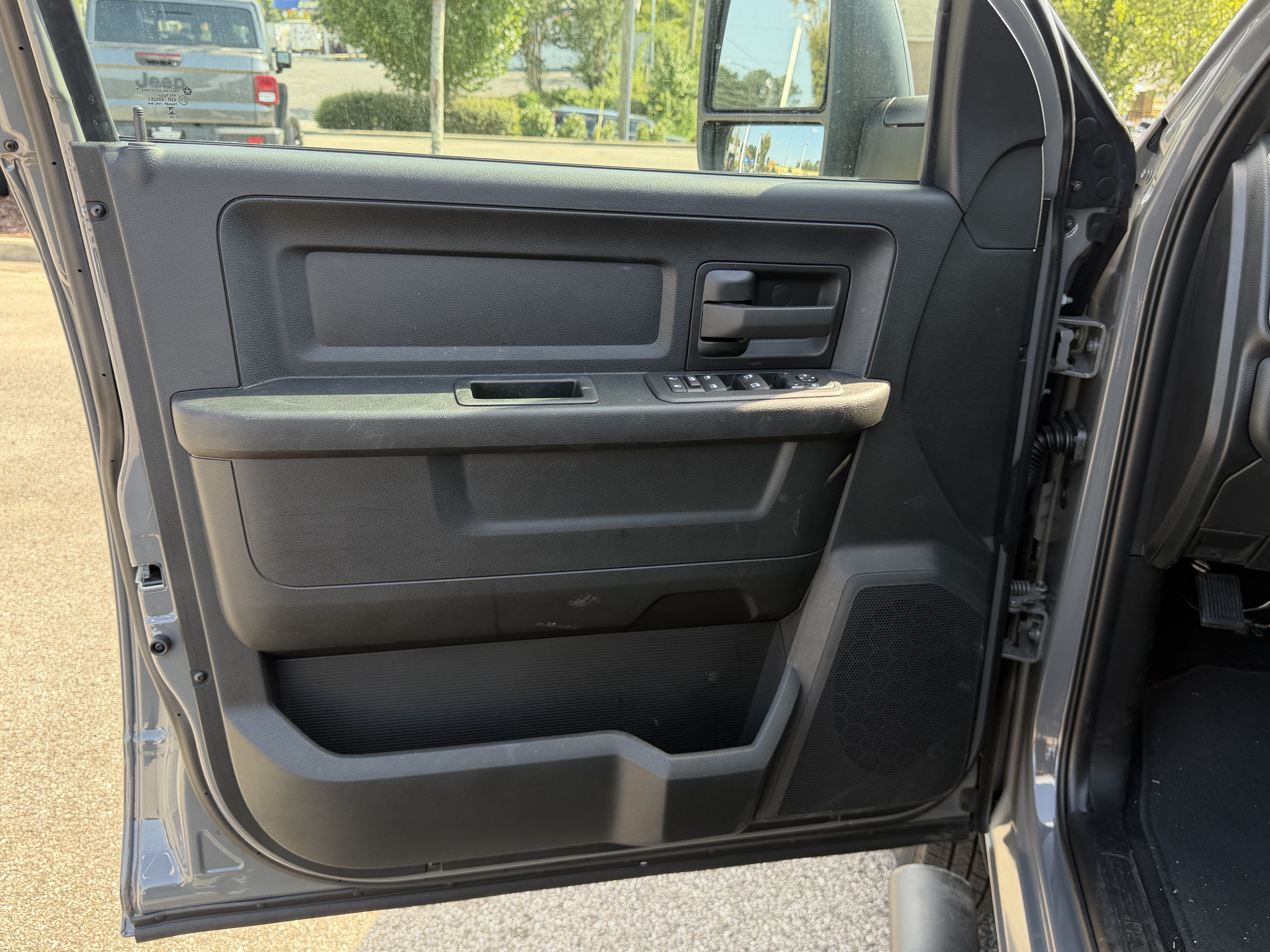 New 2026 RAM 3500 Tradesman AWD/4WD image 14